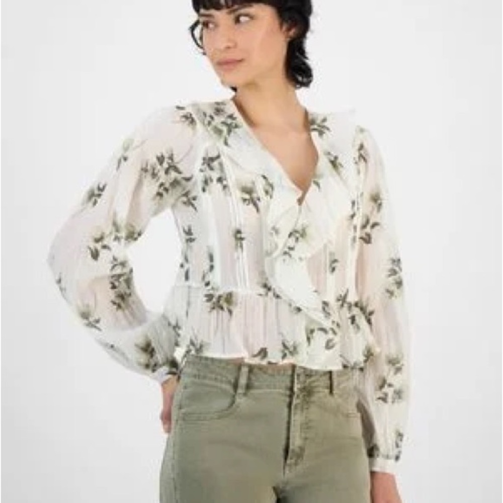 White floral ruffle blouse